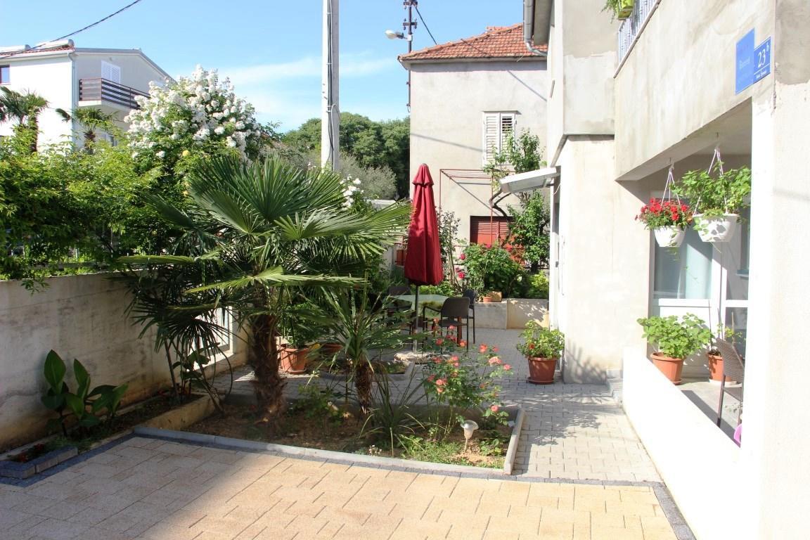 Apartman Viktorija Appartement Vodice Buitenkant foto
